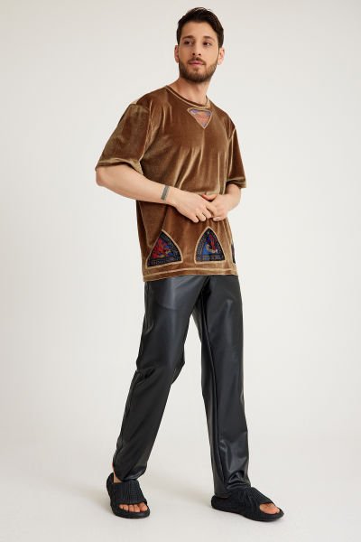 Vitray Detaylı Gold Kadife T-Shirt
